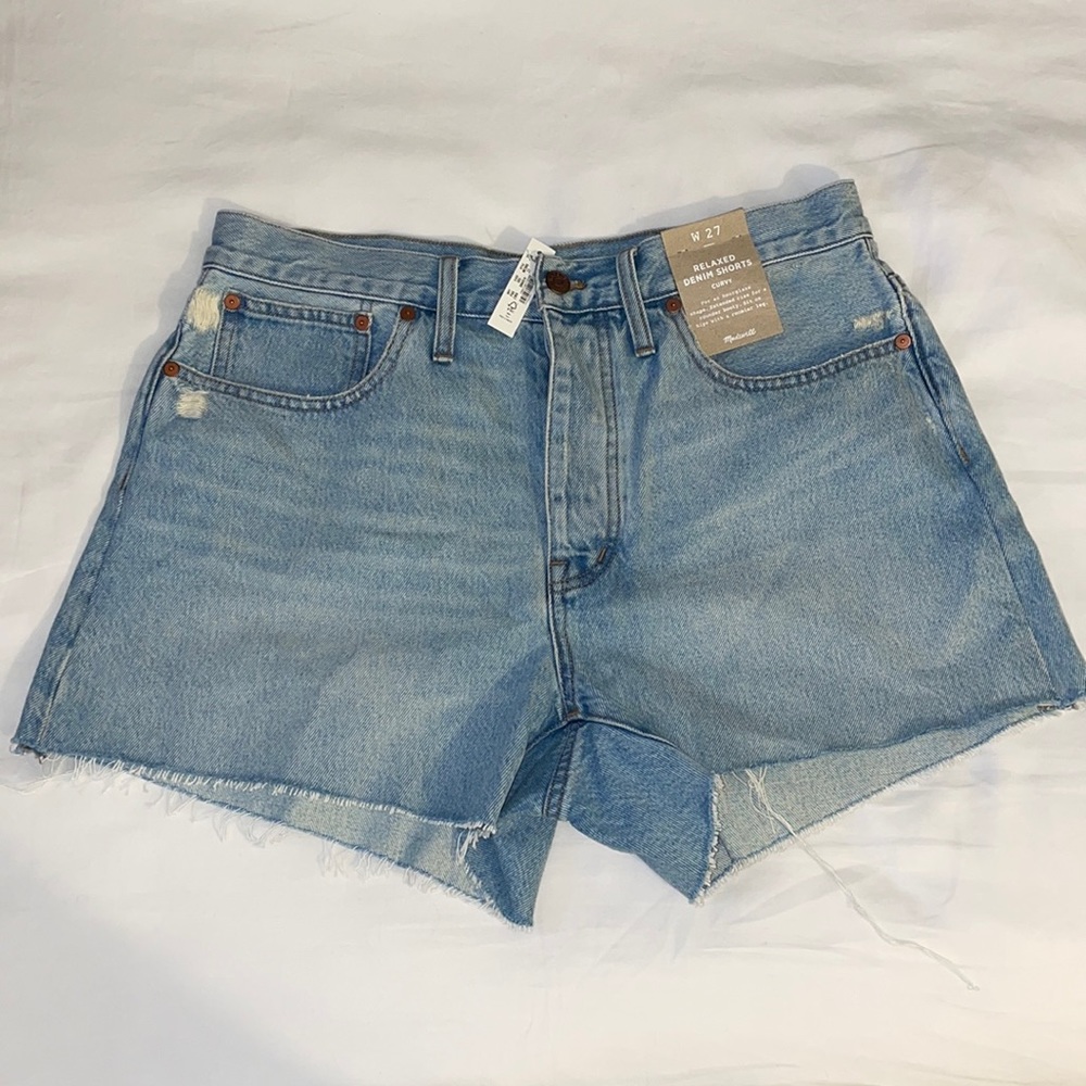 NWT! Madewell Relaxed Denim Shorts Curvy - fit like 29/30